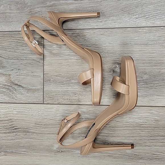 Nine West Size 8 Light Natural Zadie Ankle Strap Dress Sandals - Picture 5 of 7